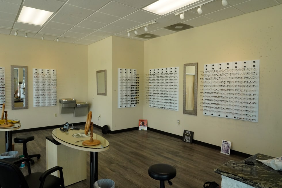 Custom lens lab at Dietz McLean Optical