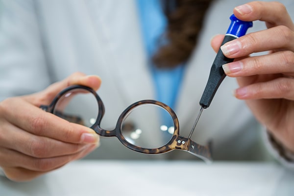 Experienced optician repairing glasses in marble falls texas